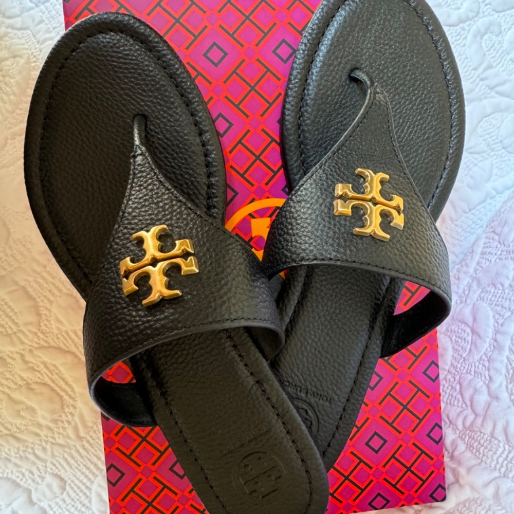 Tory Burch Everly Flat Thong Sandals -Black